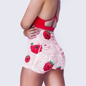Feed Me Fight Me Women's Death By Strawberry Shorts size Small